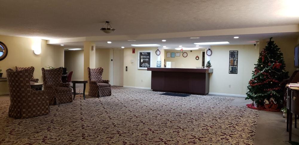 Econo Lodge Inn & Suites Groton Exteriör bild